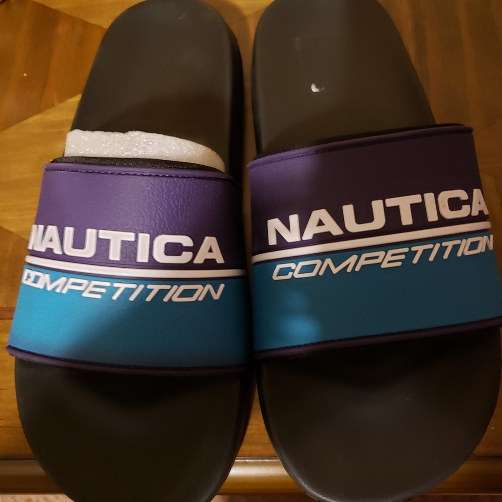 Nautica Slides